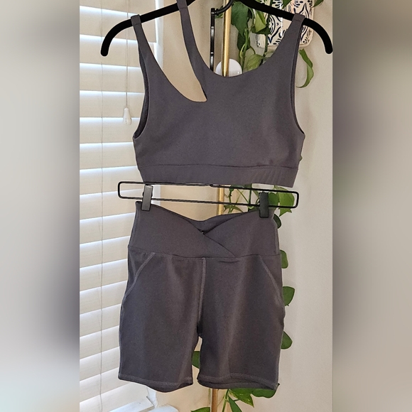 RSQ Other - RSQ Charcoal Grey Cutout Sports Bra & Crossover Waist Biker Shorts Set